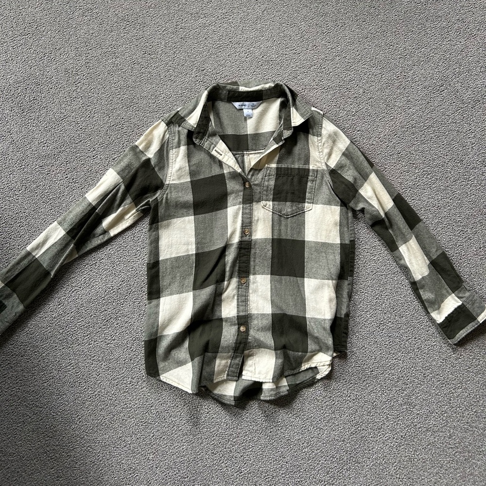 Old Navy women’s Green Plaid flannel